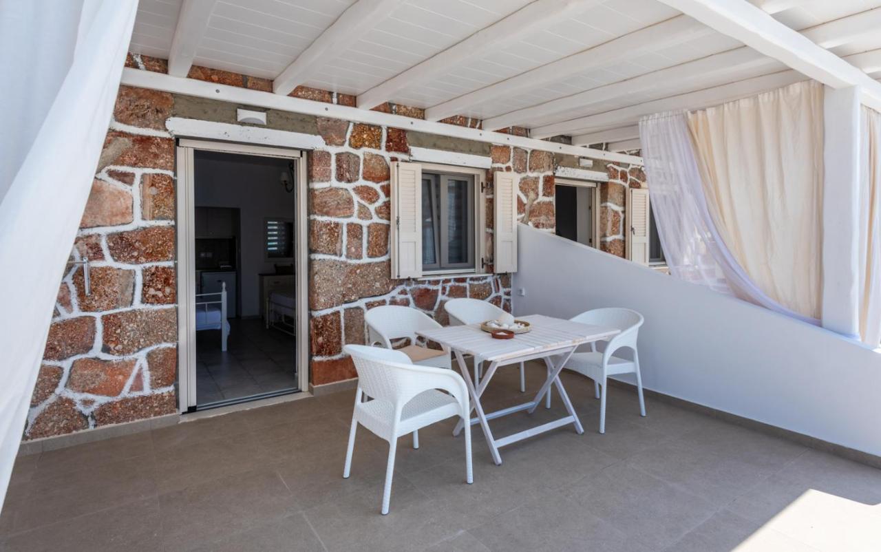 Anemi Suites Adamantas  Dış mekan fotoğraf
