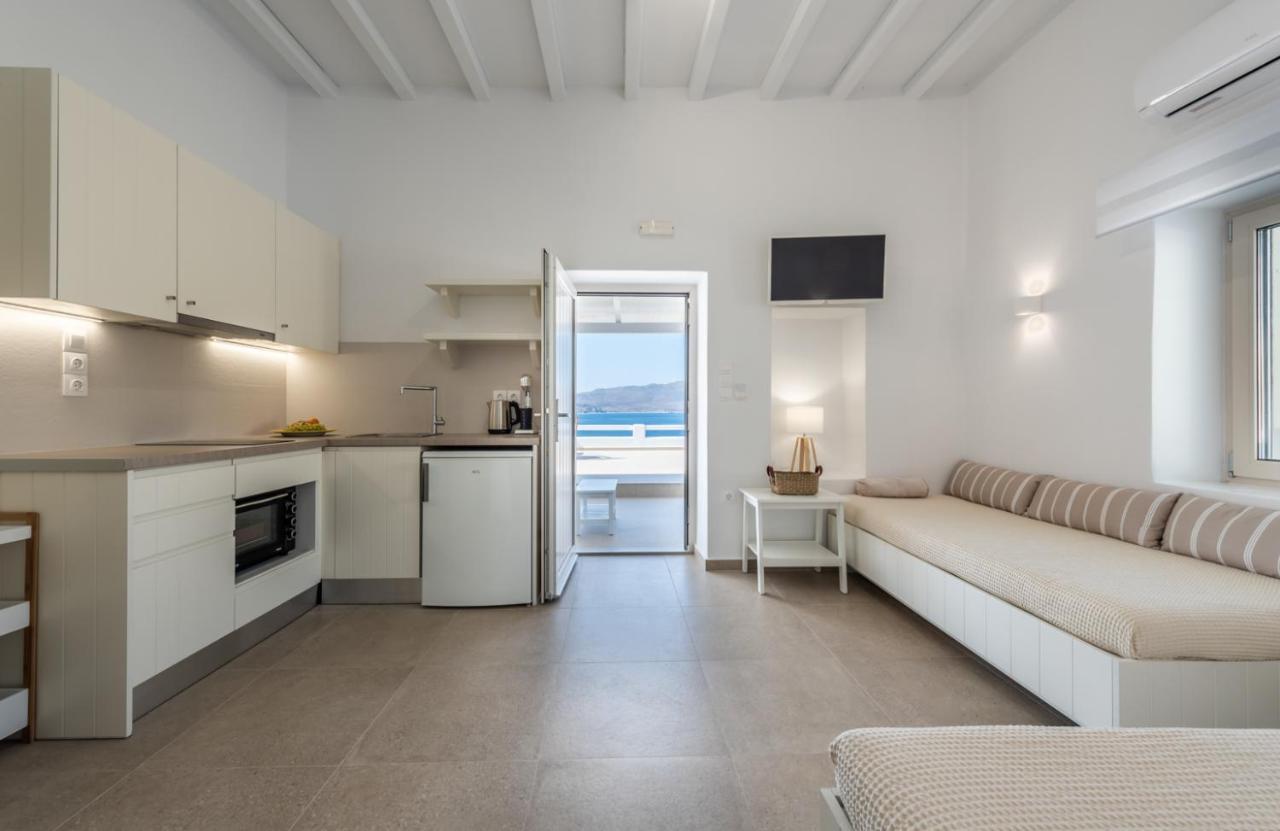 Anemi Suites Adamantas  Dış mekan fotoğraf