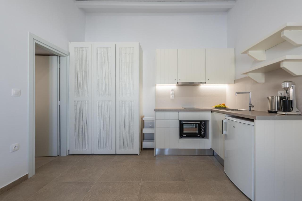 Anemi Suites Adamantas  Dış mekan fotoğraf