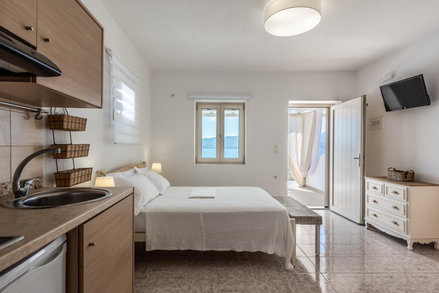 Anemi Suites Adamantas  Oda fotoğraf
