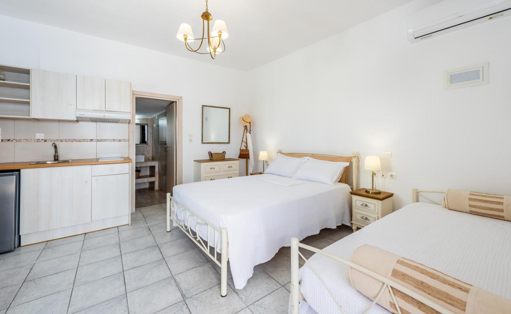 Anemi Suites Adamantas  Oda fotoğraf